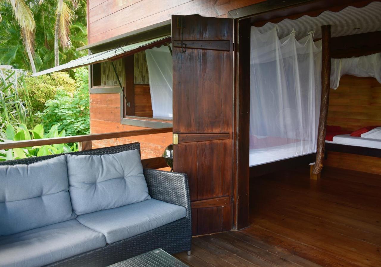 Domaine Karaibes Villa Deshaies Buitenkant foto